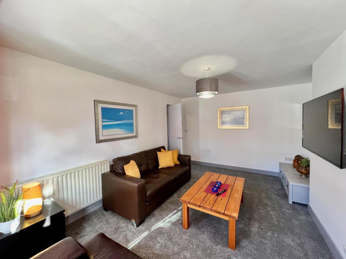 Curzon House One - Great For Contractors Or Family Holidays Cleethorpes Esterno foto