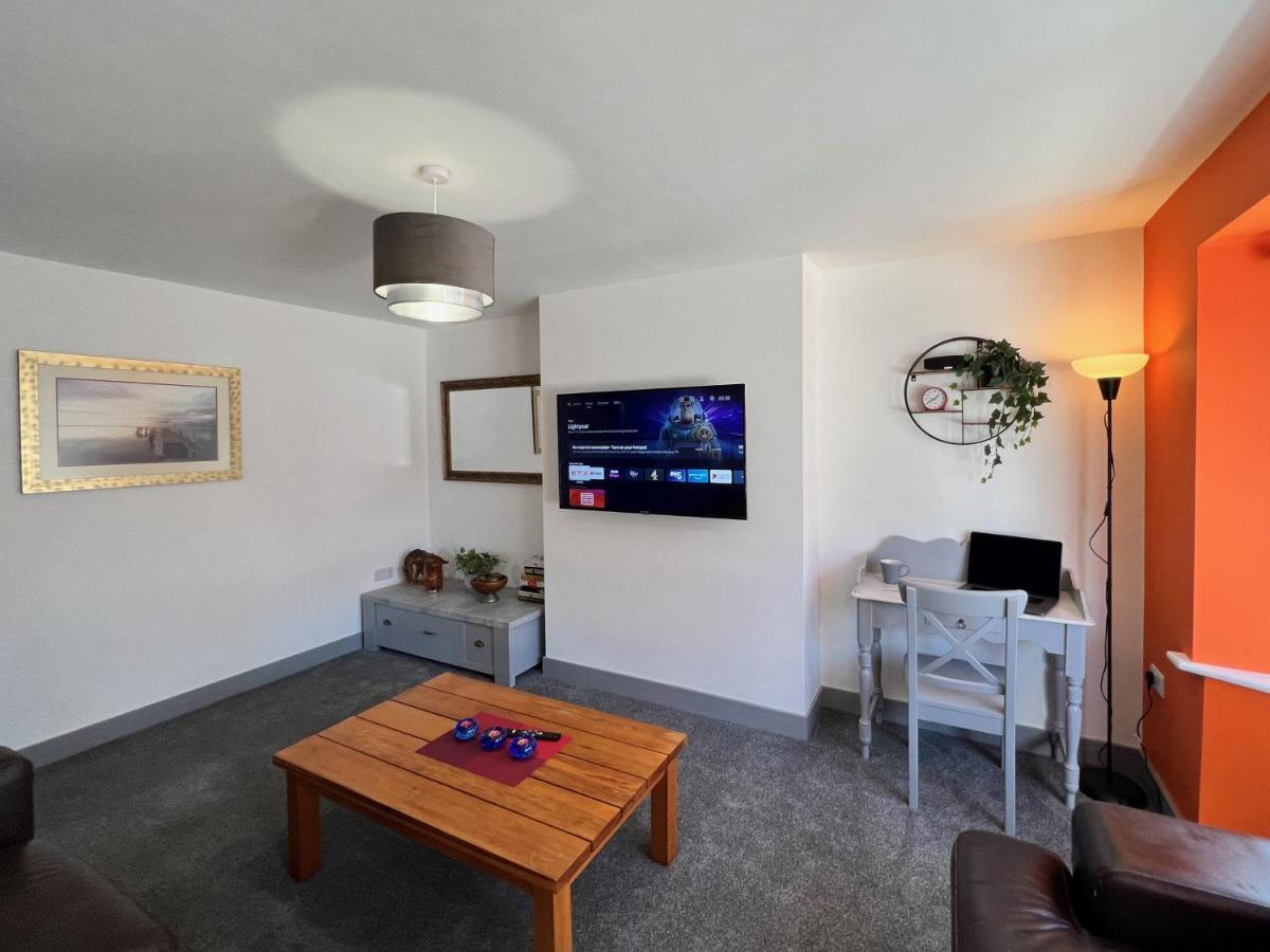 Curzon House One - Great For Contractors Or Family Holidays Cleethorpes Esterno foto